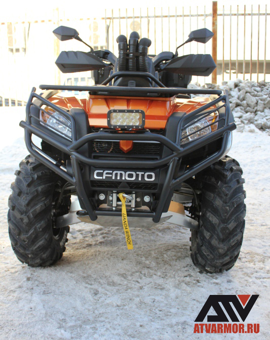 CFMOTO X8 — шноркеля, кенгурины, дополнительный свет, защита днища и рычагов.