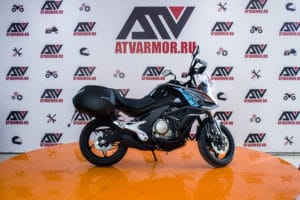 Мотоцикл CFMOTO 650 MT (ABS)
