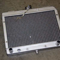 Радиатор системы охлаждения (устанавливается с 401B-180003)