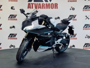 Мотоцикл CFMOTO 450SR (ABS) с пробегом