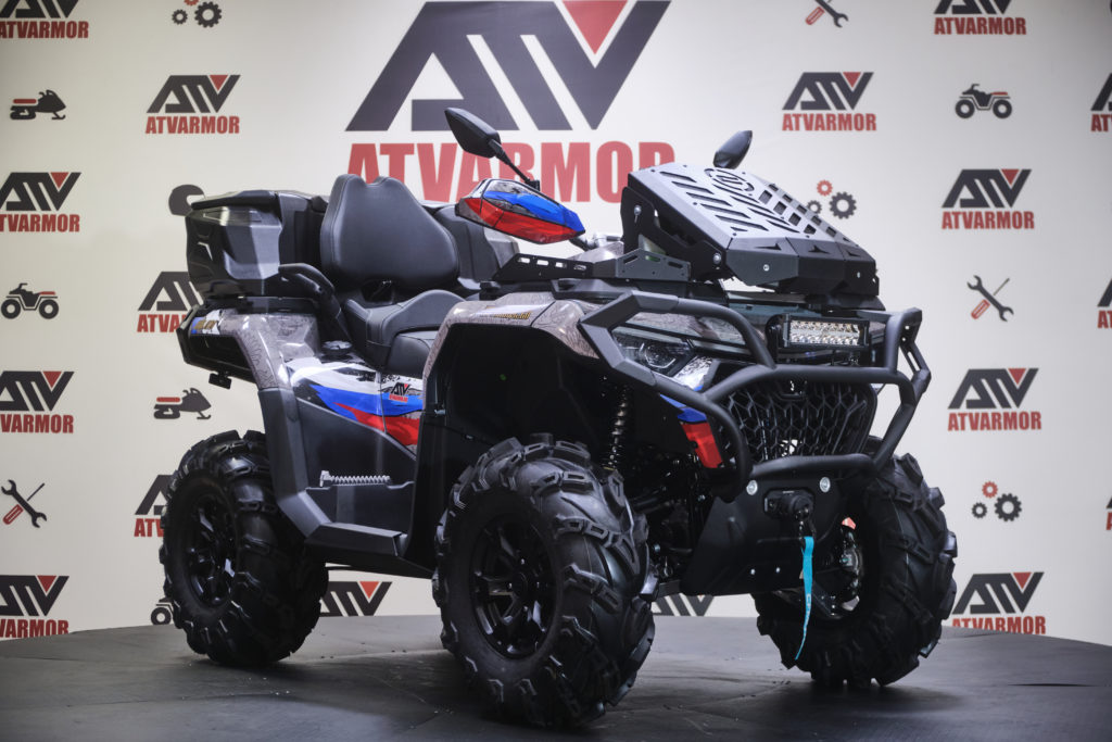 Брутальный CFMOTO CFORCE 1000 EPS с дизайном в русском стиле